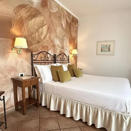Relais Le Clarisse 4*