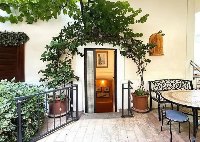 Le Clarisse Trastevere Pensjonat 4*