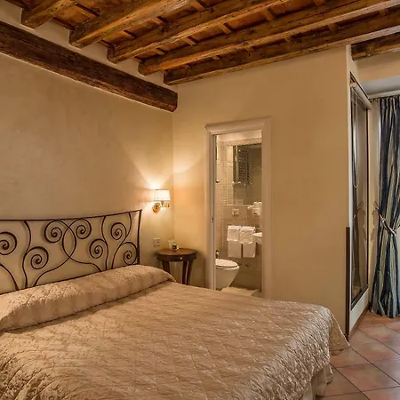 Le Clarisse Trastevere Guest house Rome