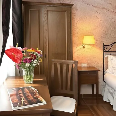 Le Clarisse Trastevere ゲストハウス ローマ