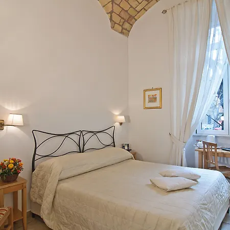 Le Clarisse Trastevere ゲストハウス 4*