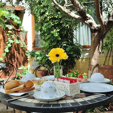 ゲストハウス Le Clarisse Trastevere