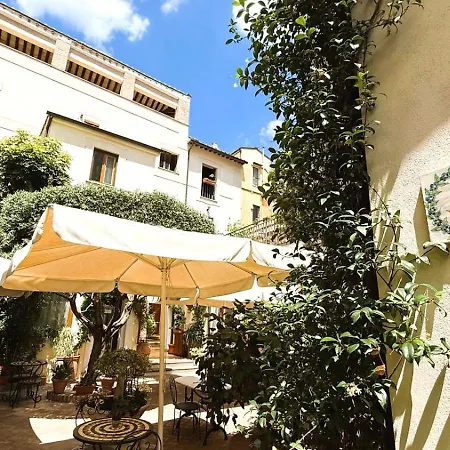 Penzion Le Clarisse Trastevere 4*