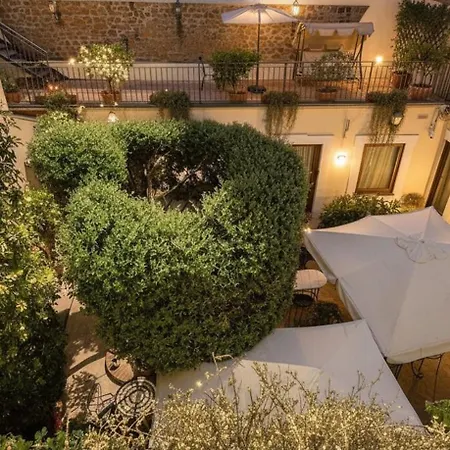 Le Clarisse Trastevere 4*