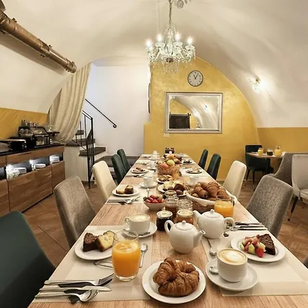 Le Clarisse Trastevere Gasthof 4*