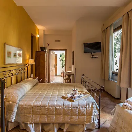 Relais Le Clarisse 3* Rome