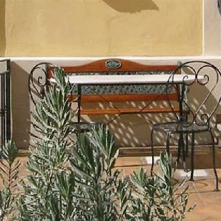 Relais Le Clarisse Maison d'hôtes 3*